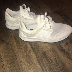 White New Balance Tennis shoes